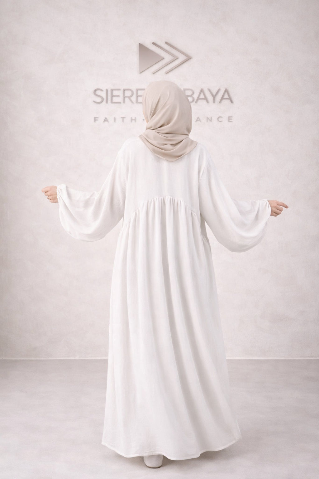 Abaya Nour