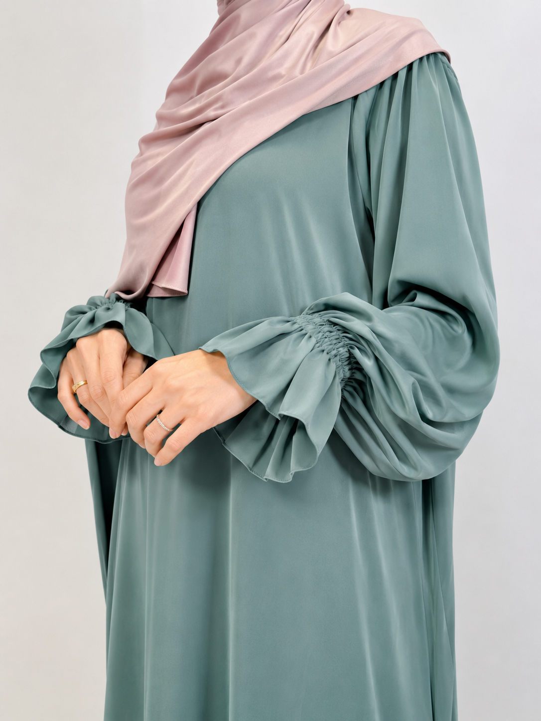 Abaya Yasmin